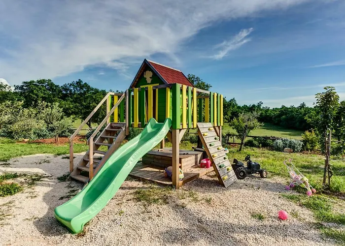 Casa Romantica Pensión Vilanija